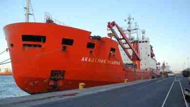 Вчера в порт Санкт-Петербурга из Антарктиды вернулось научно-экспедиционное судно ААНИИ «Академик Федоров». На борту…