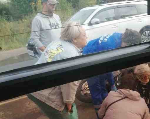 В Янино-1 мотоциклист сбил бабулю на пешеходном переходе