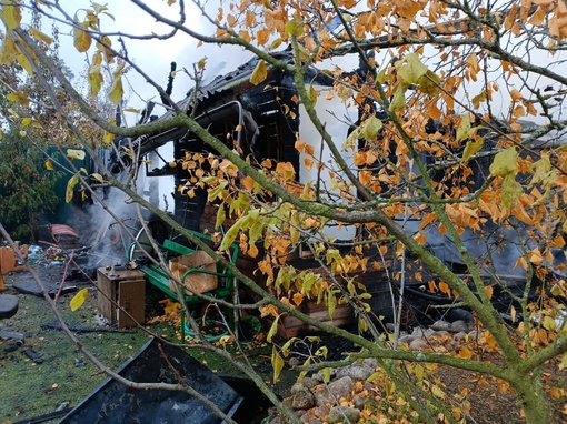 Сегодня в поселке Сергиево (Володарка) произошло возгорание частного дома на улице Кирова. В пожаре…