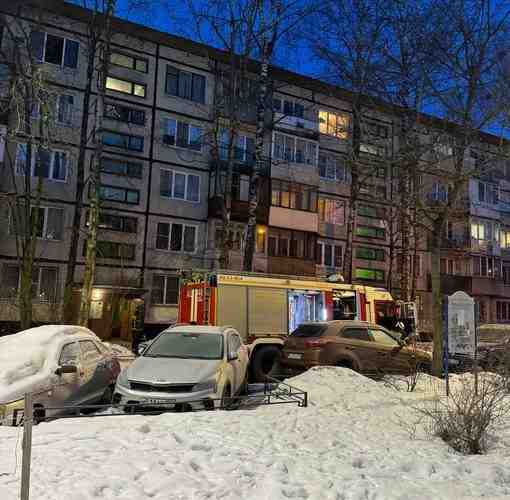 Утром на улице Евдокима Огнева был пожар в одной из квартир дома 10 к.3…
