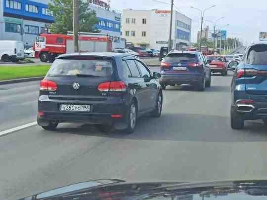 6 августа в 7:38 поступило сообщение о пожаре по адресу: Приморский район, Планерная, д….