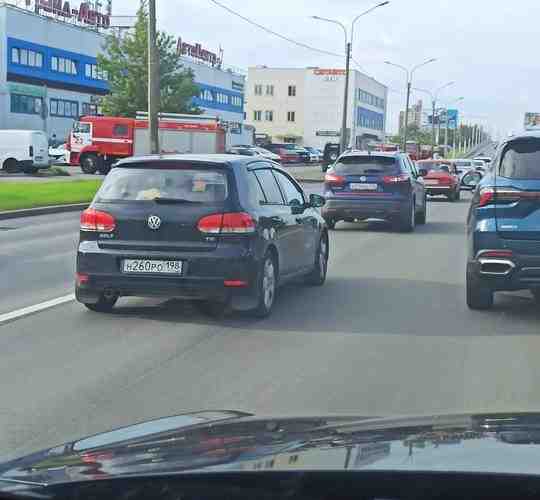 6 августа в 7:38 поступило сообщение о пожаре по адресу: Приморский район, Планерная, д….