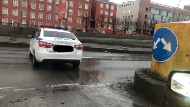 Синопская набережная от метро площадь Александра Невского перекрыта в сторону центра . Едет только…