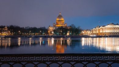 Вечер на Неве. Фото: paveldemichev