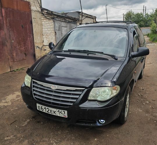 Продам Крайслер Вояджер дизель 2004 года рестайлинг