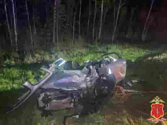 26 мая в 00:25 на 169-м километре «Колы» 41-летний водитель «Мицубиси Аутлэндер» наехал на…