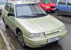 Продам ВАЗ 21103 2004 года. На ходу. Всё работает, за исключением того, что вылетает…