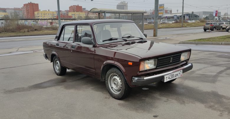 Всех приветствую, продаю очень живую ваз 2105. 2010г , пробег родной 70900км , 2…