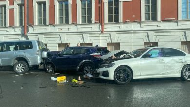 ДТП на пересечении проспекта Римского-Корсакова и Лермонтовского проспекта