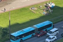 В 17:20 на Коломенском столкнулись Пыжик и лазурный. Пробке быть