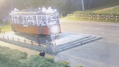Новости нашего Мегаполиса: 1. В Петербурге с раннего утра разыскивали трио вандалов, которые сломали…