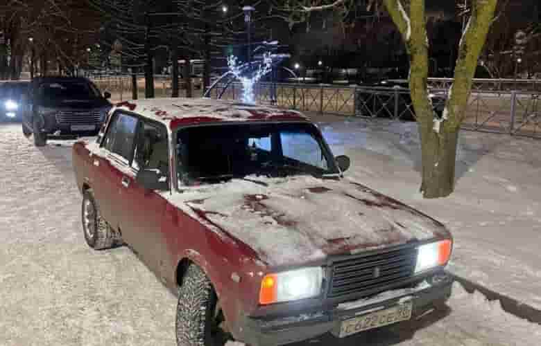 Всем добрый день. В продаже ВАЗ-2107 — стритуха Из +: Живой мотор, без нареканий,…