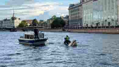 Гидроцикл утонул после столкновения с аналогичным транспортом в акватории Большой Невки у Сампсониевского моста….