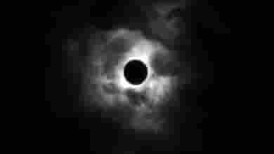 22 августа на небе взойдет редкая «черная луна». Новолуние происходит между Землей и Солнцем,…