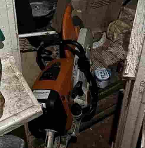 В Ленинградской области транспортная полиция выявила 36-летнего местного жителя, причастного к краже рельсорезного станка…