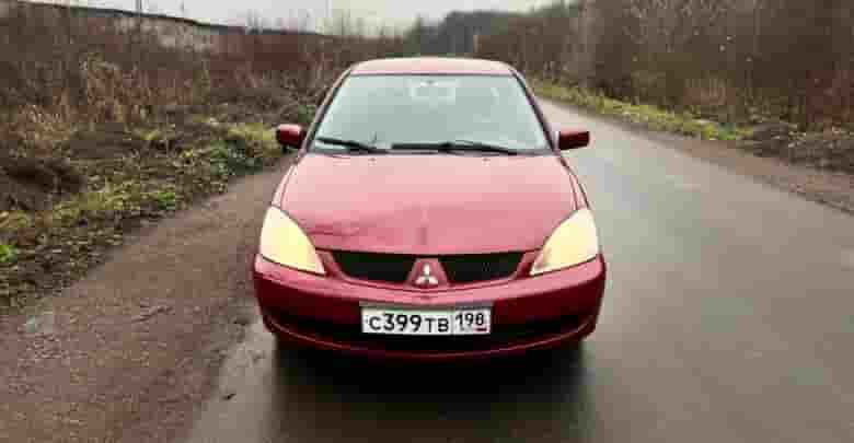 Продам лансер 9 2005г механика В отличном состоянии по кузову ,не гнилой,дно пороги стаканы…