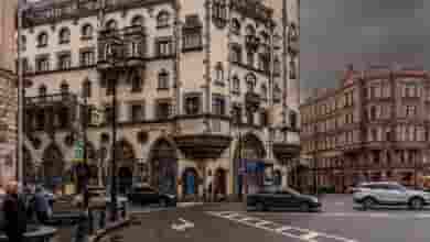 Доходный дом Розенштейна на площади Льва Толстого Фото: igorhalin