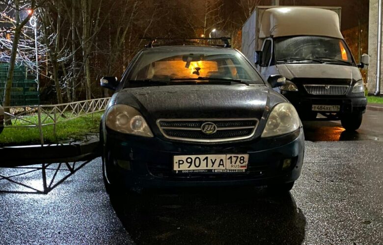 На полном ходу Пороги переварены дно нормально Вся электрика работает отлично Мотор коробка нормально…