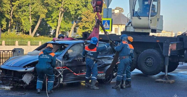 Водителя утонувшего Porsche, Даниила Войнова, арестовали на два месяца. По версии следствия, он в…