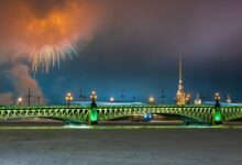 Праздничный салют в честь 82-й годовщины полного освобождения Ленинграда от фашистской блокады. Фото: natalia_krasnova_